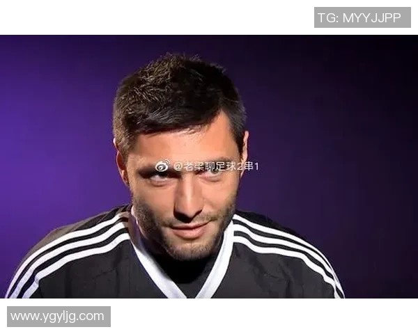 老梁足球明星退役背后的故事与未来发展展望